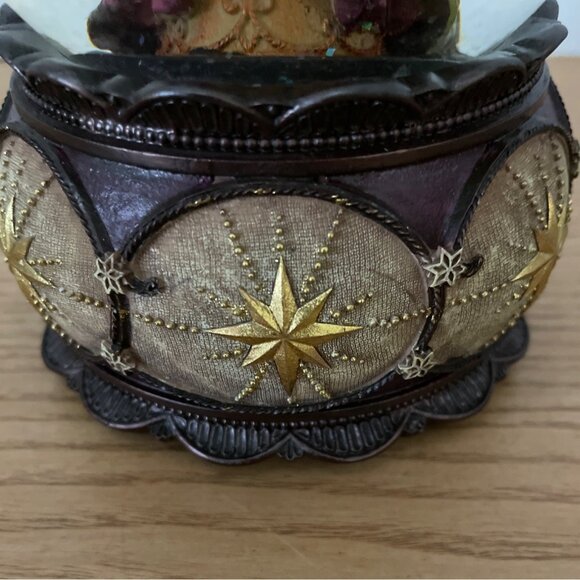 San Francisco Music Box Angel w Star Roses Water Snow Globe The First Noel VIDEO - Picture 6 of 9